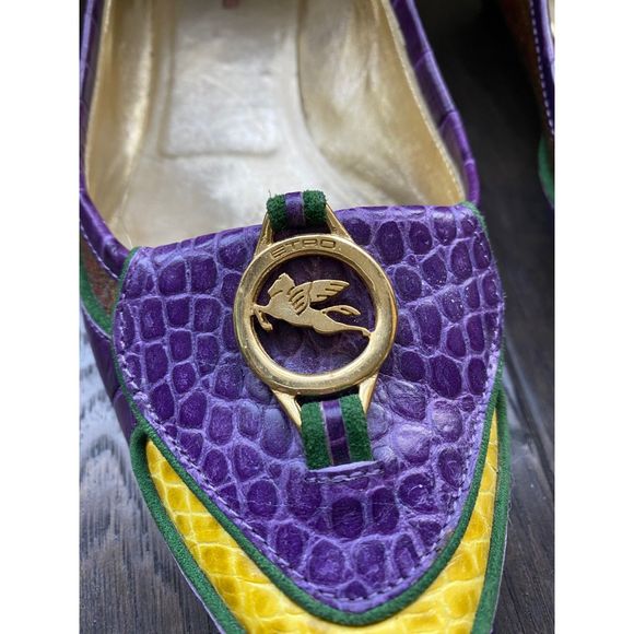 EUC Etro Leather Color Block Logo Charm Kitten Heels 9 - Picture 2 of 5